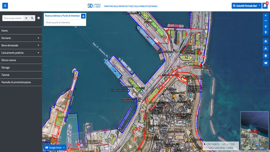 Gestione integrata di un'area portuale con l'uso di una piattaforma web GIS